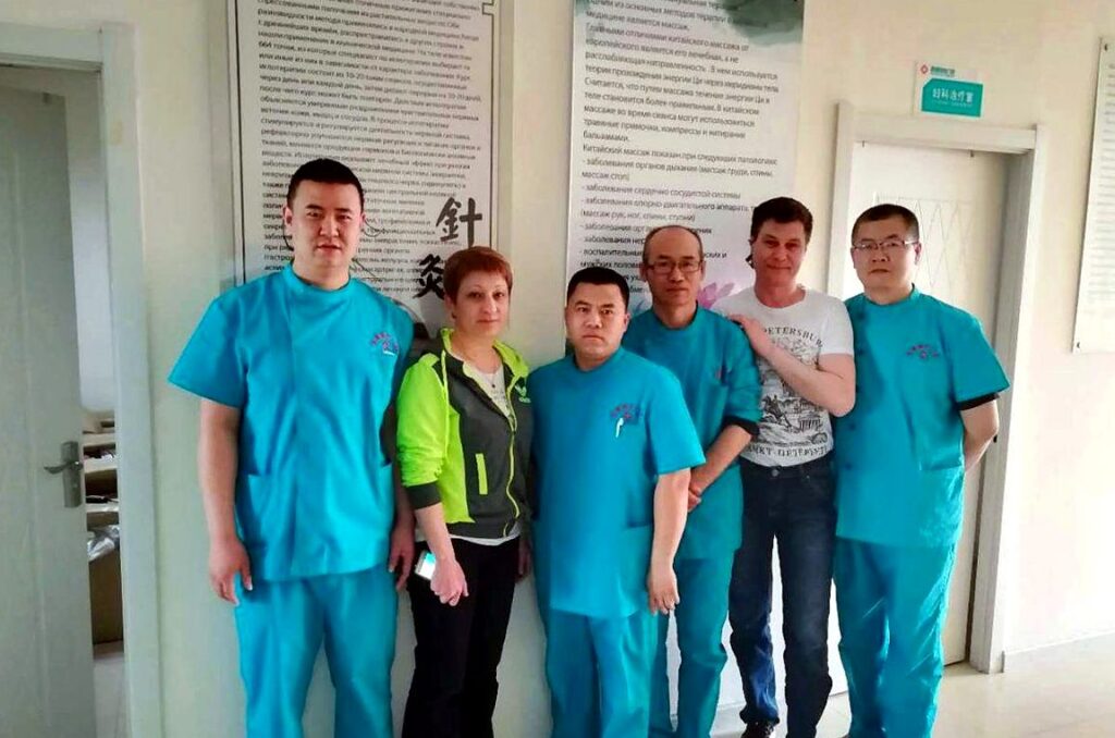 Команда стоматологической клиники Stoma Heihe в Хэйхэ