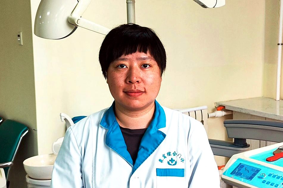 Стоматолог Stoma Heihe в кабинете
